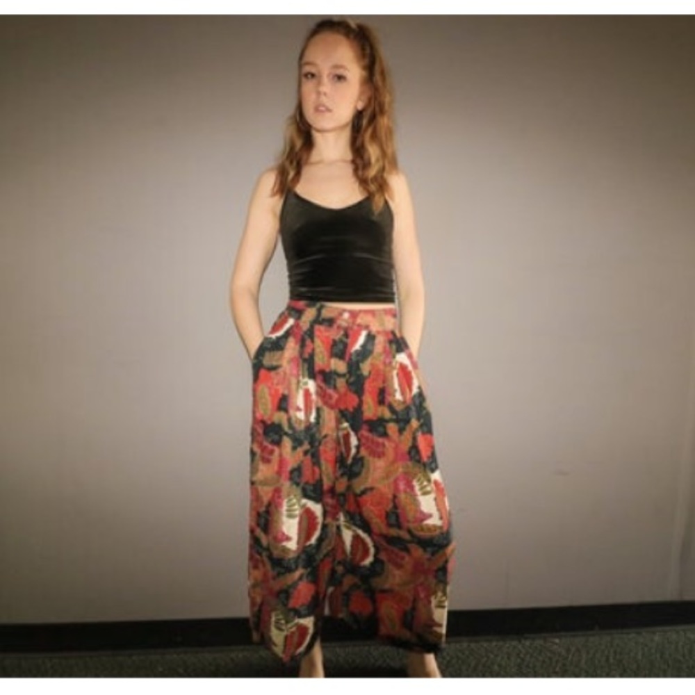 Intriguing Threads High Waisted Pants